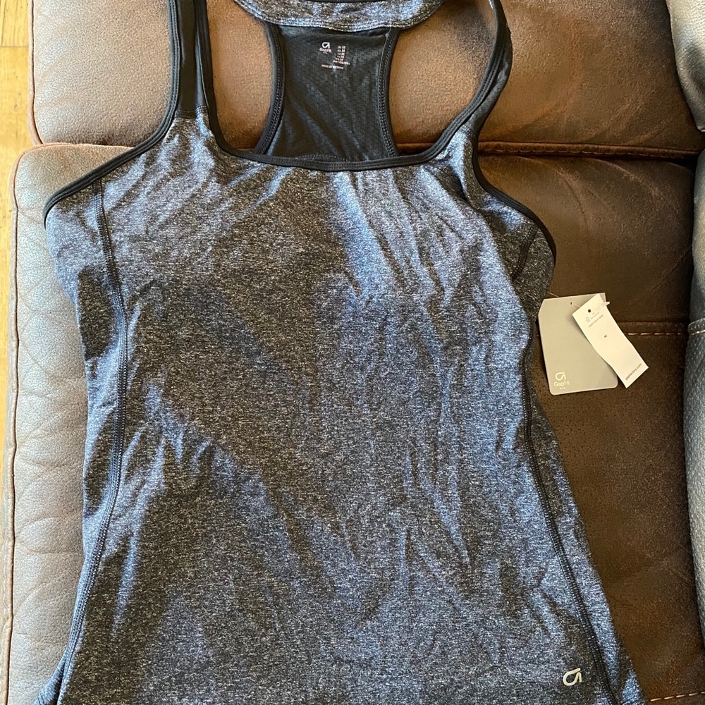 Gap workout top